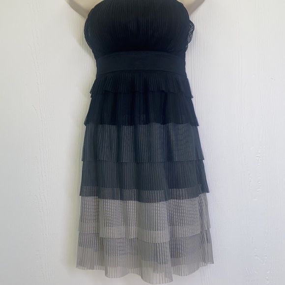 American Rag - Strapless Ruffled Layered  Black And Gray Dress Size Small - Picture 6 of 14